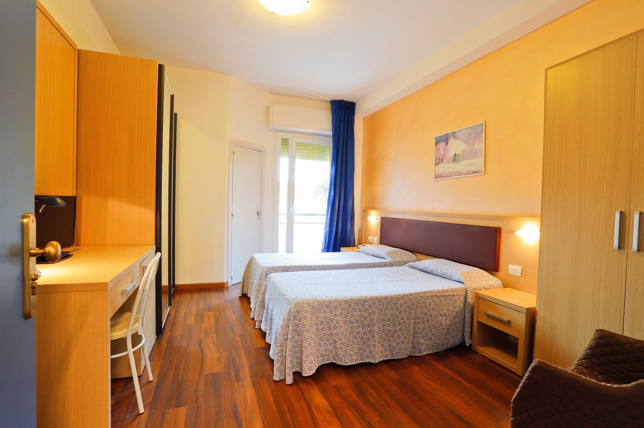Hotel Grifone Principina a Mare Dış mekan fotoğraf