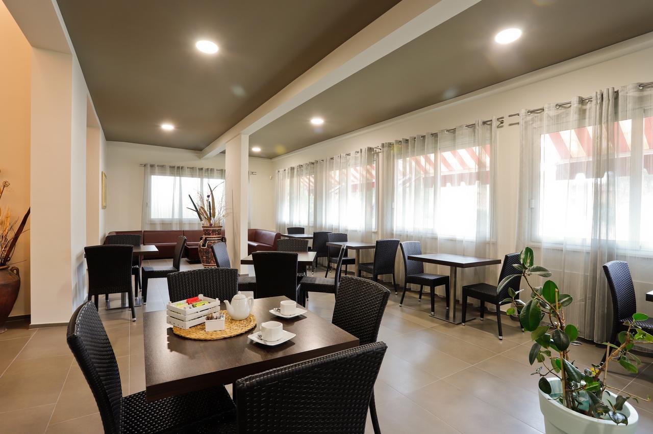 Hotel Grifone Principina a Mare Dış mekan fotoğraf