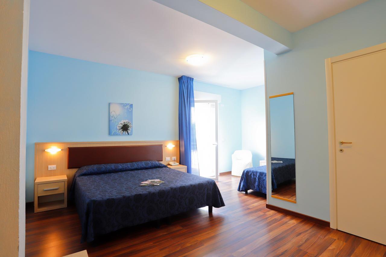 Hotel Grifone Principina a Mare Dış mekan fotoğraf